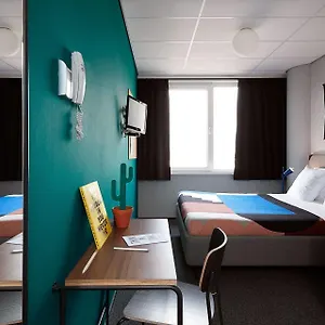 3* מלון The Social Hub West